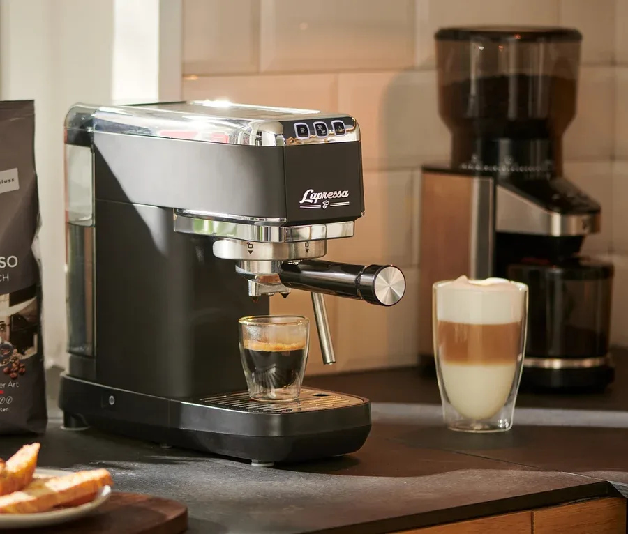 Tchibo Lapressa Manuel Espresso Makinesi, Siyah - görsel 2